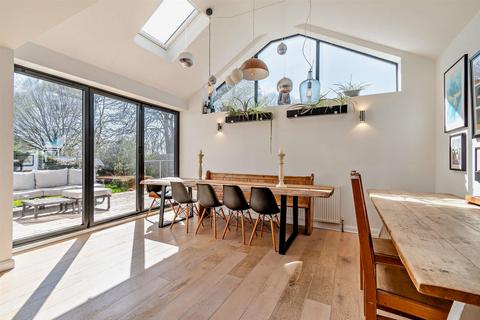 4 bedroom detached house for sale, Oval Close, North Luffenham, Rutland