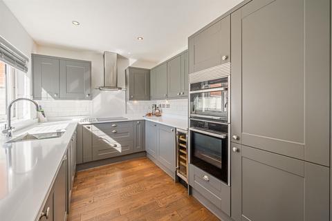 178 Birmingham Road, Kidderminster, DY10 2SJ