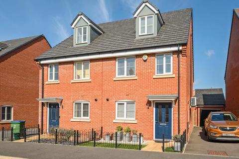 3 bedroom semi-detached house for sale, Aylesbury,  Buckinghamshire,  HP18