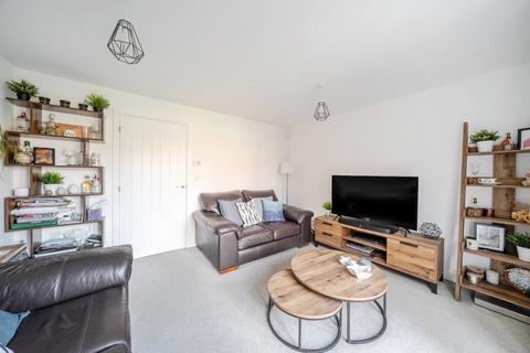 3 bedroom semi-detached house for sale, Aylesbury,  Buckinghamshire,  HP18
