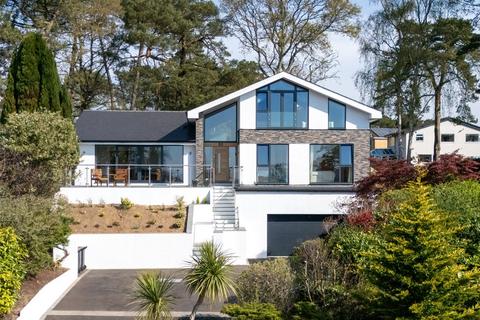 32 Beech Close, Broadstone, BH18 9NJ