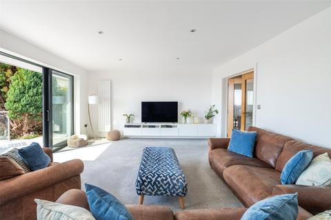 32 Beech Close, Broadstone, BH18 9NJ