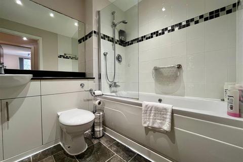 2 bedroom apartment to rent, Cutlass Court, Granville Street, Birmingham