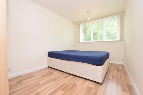 1 bedroom flat to rent, Cromwell Road Stockwell SW9