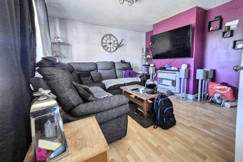 1 bedroom ground floor flat for sale, Luss Avenue, ., Jarrow, Tyne and Wear, NE32 4AR