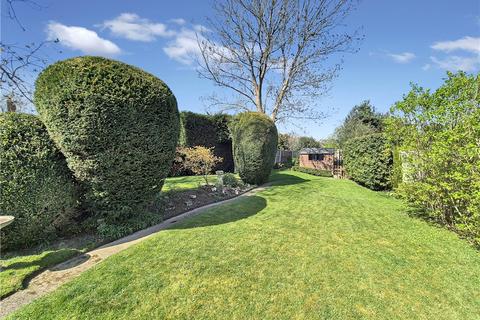 24 Woodley Road, Orpington, BR6 9BN