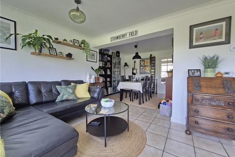 24 Woodley Road, Orpington, BR6 9BN