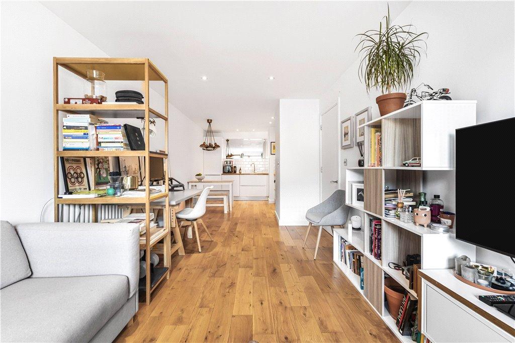 Kitchen/Living Room
