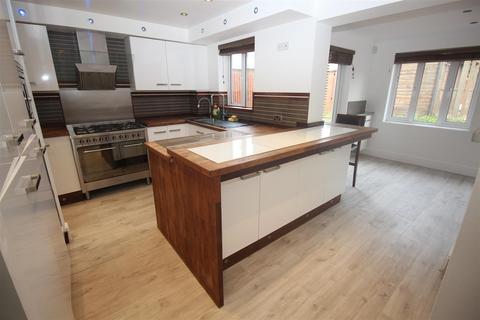 54 Boxfield Green, Stevenage, SG2 7DR