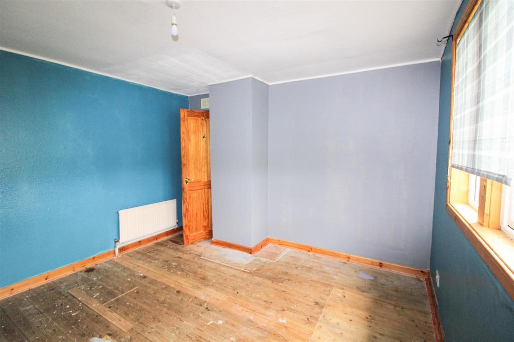 BEDROOM ONE.jpg
