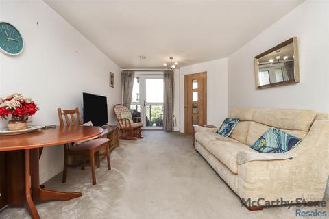 2 bedroom apartment for sale, Elizabeth Place, Trimbush Way, Market Harborough