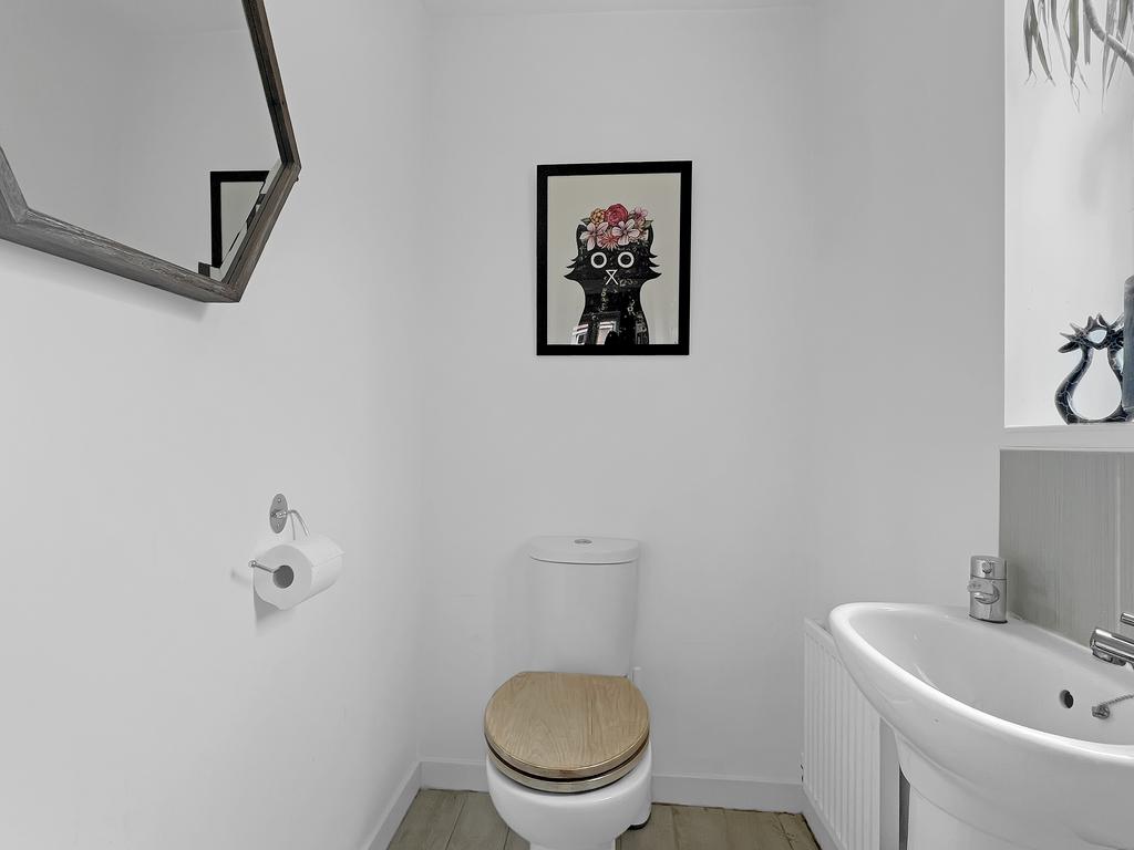 Ground Floor Cloakroom