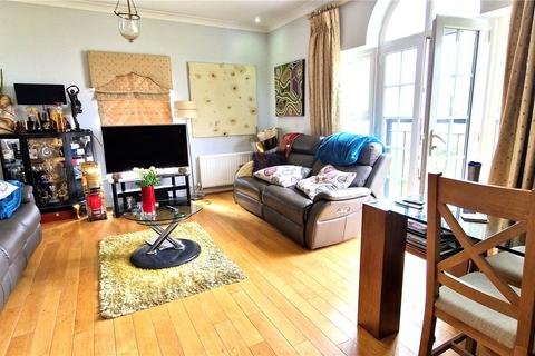 3 bedroom penthouse for sale, Liverymen Walk, Kent DA9