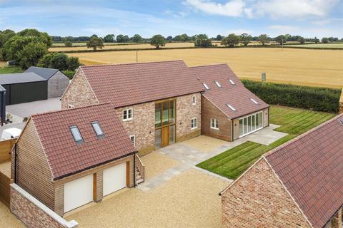 4 bedroom detached house for sale, Scalford Road, Eastwell