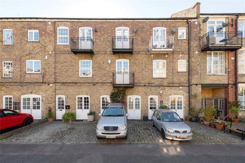 3 bedroom terraced house for sale, Welmar Mews, London SW4