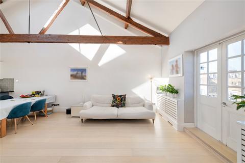 3 bedroom terraced house for sale, Welmar Mews, London SW4