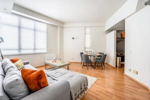 1 bedroom flat to rent, City Road, Old Street, London EC1V