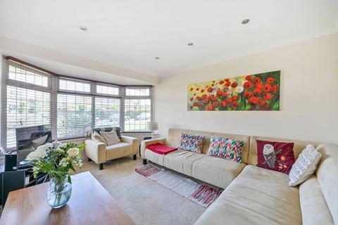 4 bedroom detached house for sale, Rectory Close, Farnham Royal, Slough, SL2