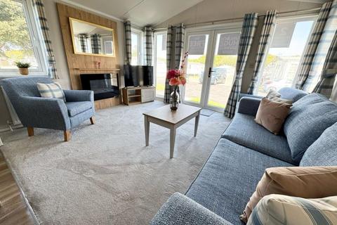 2 bedroom park home for sale, Solent Breezes Holiday Park