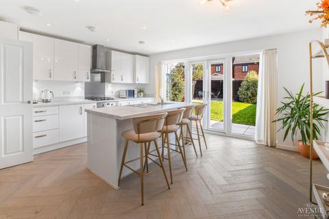 4 bedroom link detached house for sale, Marathon Point, Birmingham, West Midlands, B42