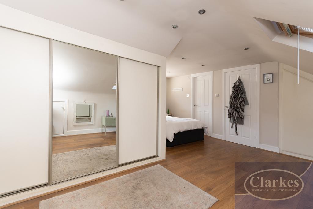 Fc 026 23 pine vale cres012