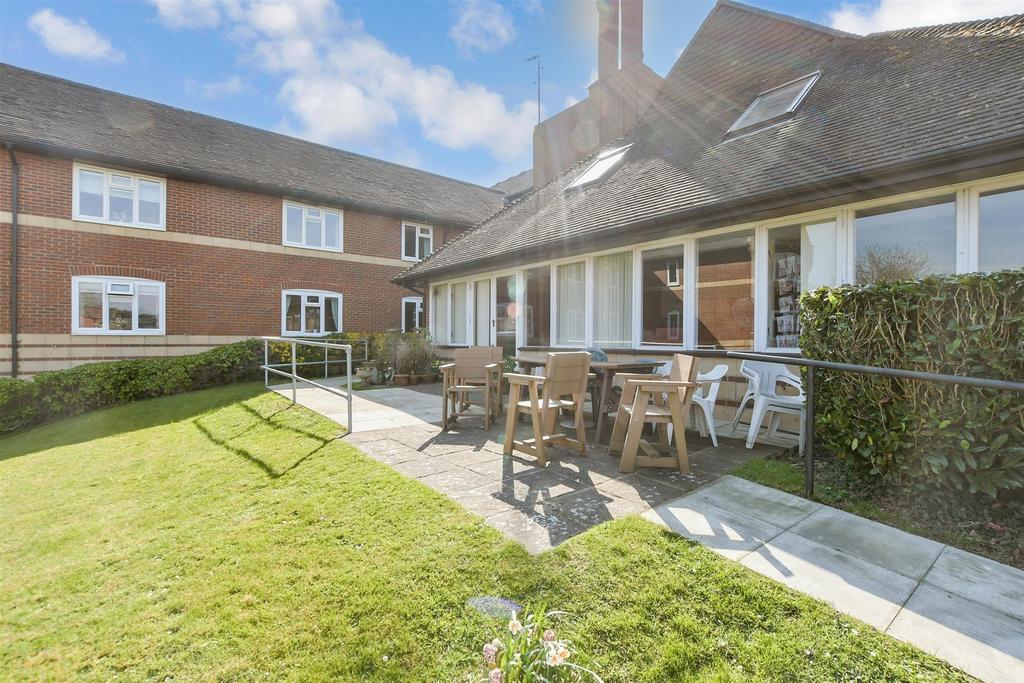 Patio / Decking