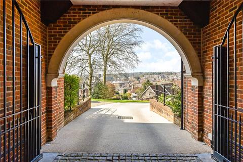 Waynflete Blue Ball Hill, Winchester, SO23 0AF