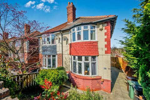 2 bedroom semi-detached house for sale, Green Hill Road, Leeds