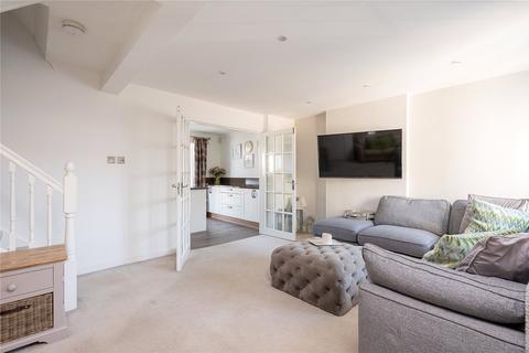 2 Argyle Mews, East Keswick, Leeds, LS17 9HT