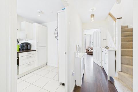 3 bedroom semi-detached house for sale, Shearwater Road, Aspen Park, HP3
