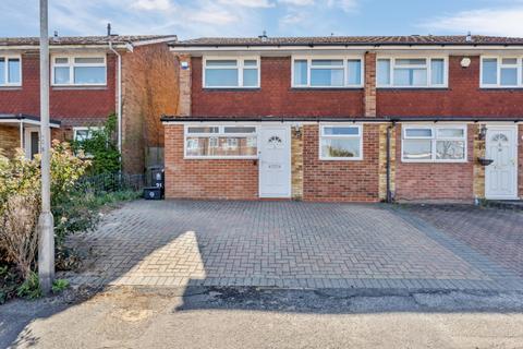 3 bedroom semi-detached house for sale, Glaisyer Way, Iver SL0