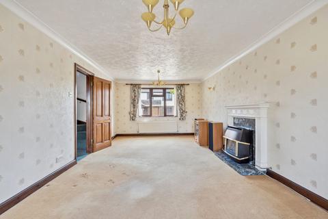 15 Long Wall, Haddenham, Aylesbury, HP17 8DL