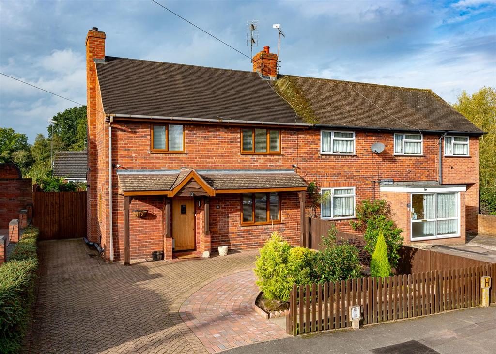 46 Redhill Avenue-front.jpg