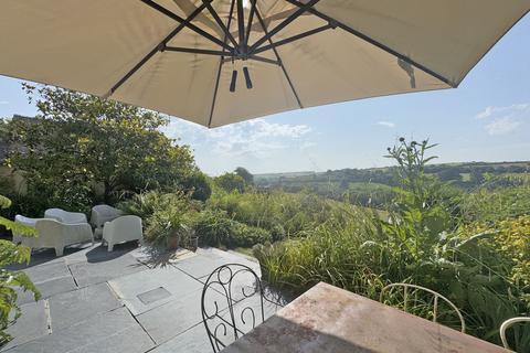 undefined, Manaccan, South Cornwall