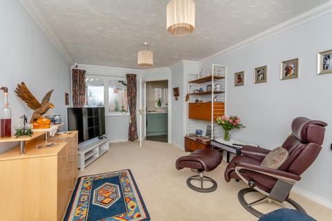 2 bedroom retirement property for sale, Blenheim Lodge, Chesham Road, Amersham