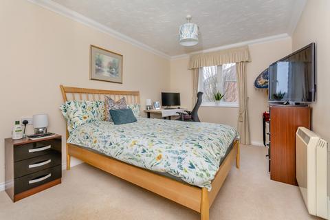 2 bedroom retirement property for sale, Blenheim Lodge, Chesham Road, Amersham