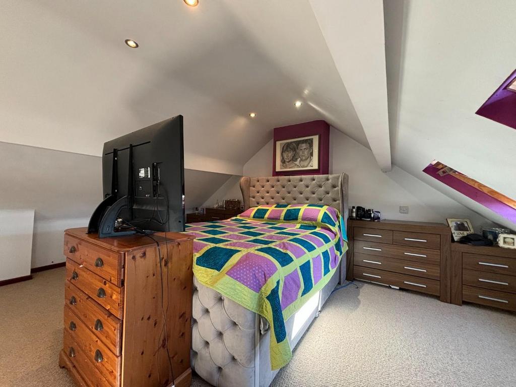 Loft Bedroom.jpg