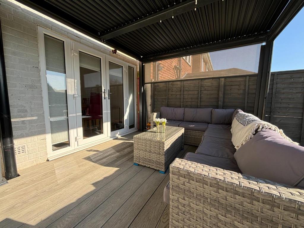 Garden Seating area 2.jpg