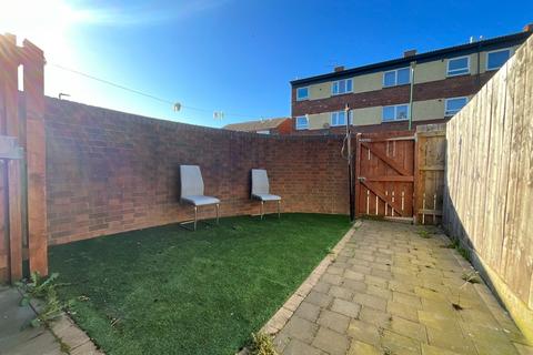 3 bedroom end of terrace house for sale, Salem Street, Jarrow, Tyne and Wear, NE32