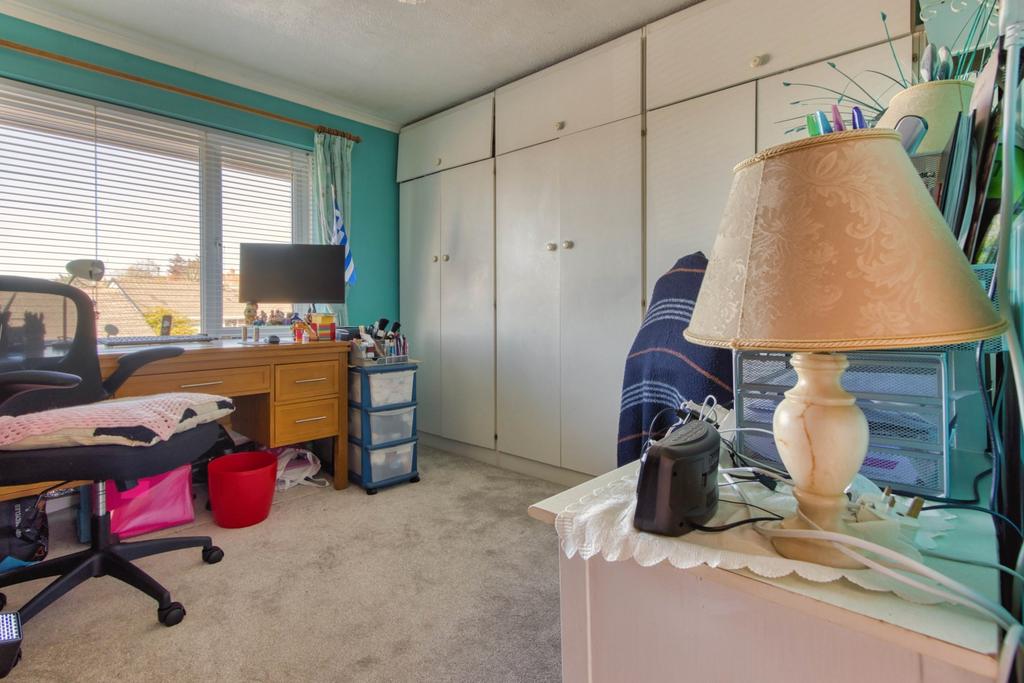 Ewemove Taunton - Parkfield Crescent (9)