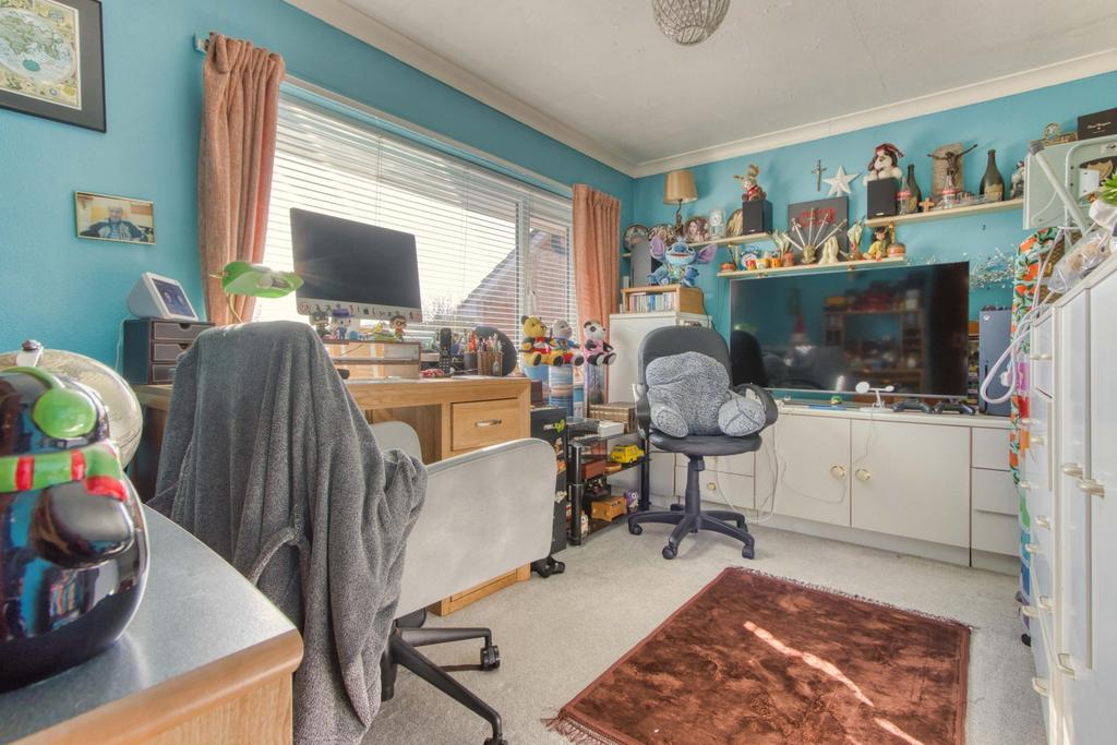Ewemove Taunton - Parkfield Crescent (11)