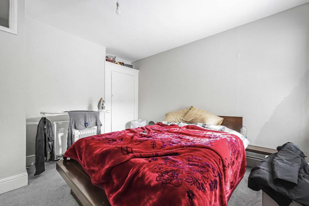 Flat 1 &amp; 2, 38 bedroom