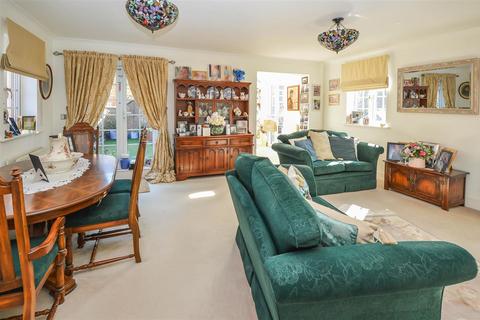 2 bedroom apartment for sale, Pastoral Way, Warley, Brentwood