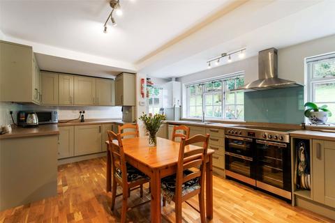 Hay Lane Cottage Hay Lane, Fulmer, Slough, SL3 6HJ