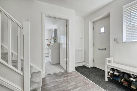 3 bedroom detached house for sale, Hutchinson Close, Tamworth