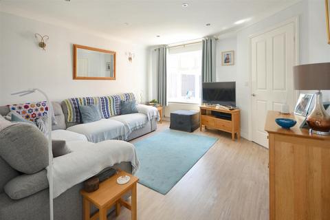 3 bedroom detached house for sale, Hine Close, Gillingham