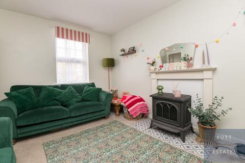 13 Sugar House Hill, Exeter, EX2 7TT