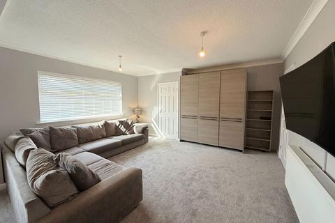 17 Dyas Road, Hollywood, Birmingham, B47 5LJ