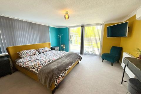17 Dyas Road, Hollywood, Birmingham, B47 5LJ