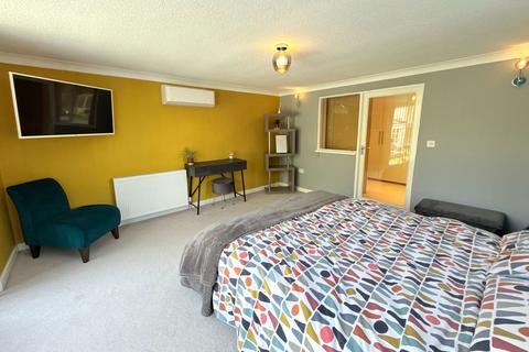 17 Dyas Road, Hollywood, Birmingham, B47 5LJ